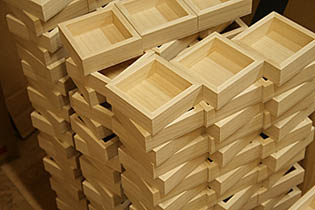 チョコレート桐箱