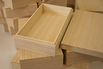 �����i�p�˔�