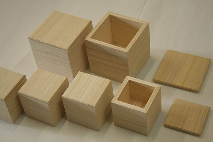 �K���X�ʗp�˔�